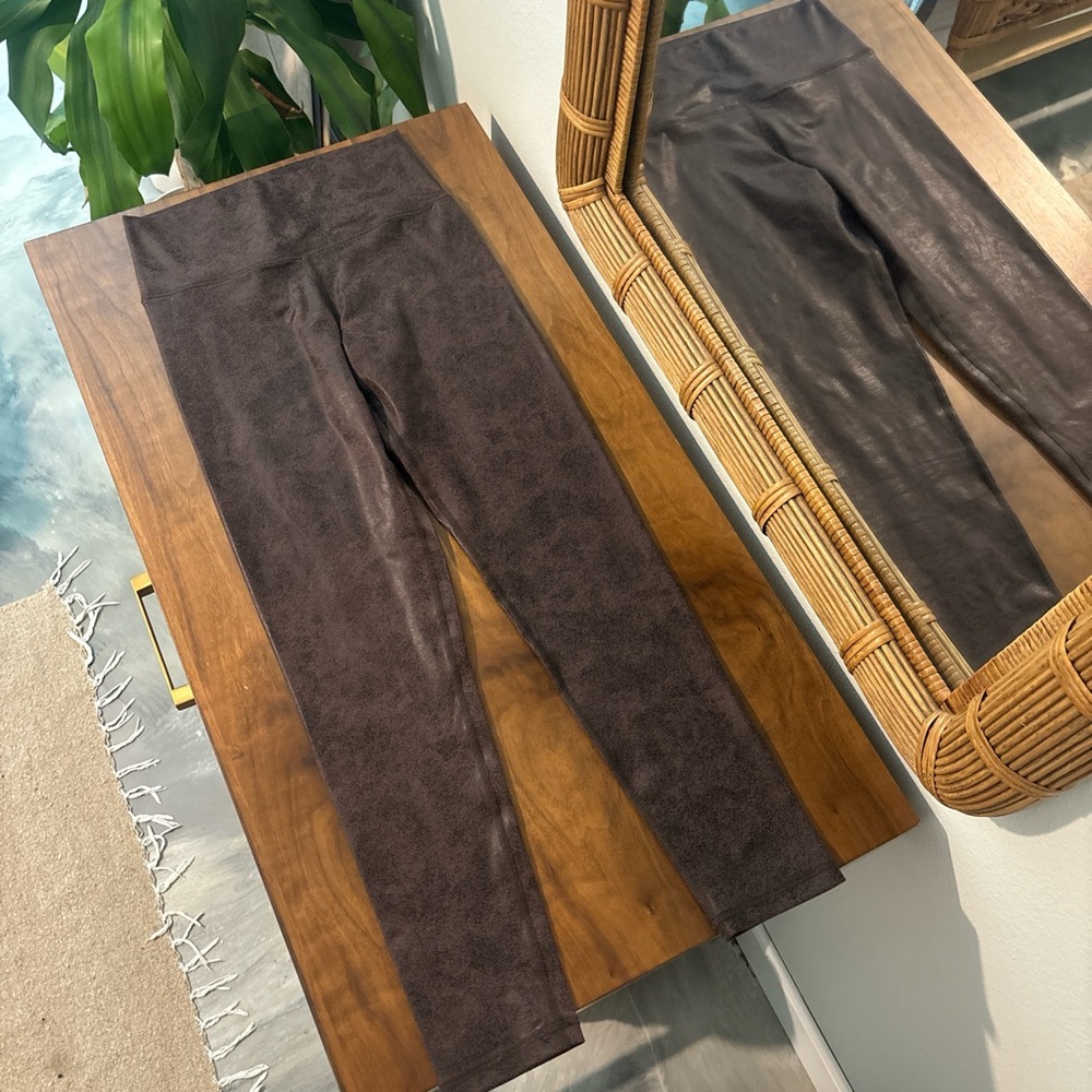 Aerie offline high rise leggings size Medium